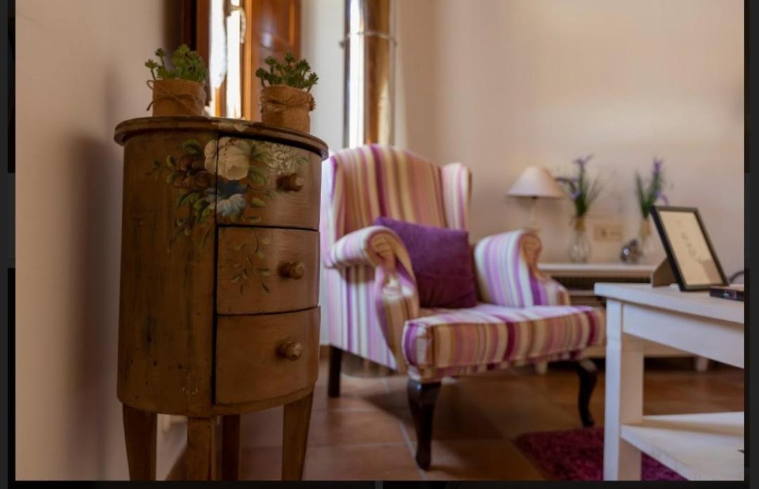 Hotel Rural En Las Cascadas De Tobera Экстерьер фото