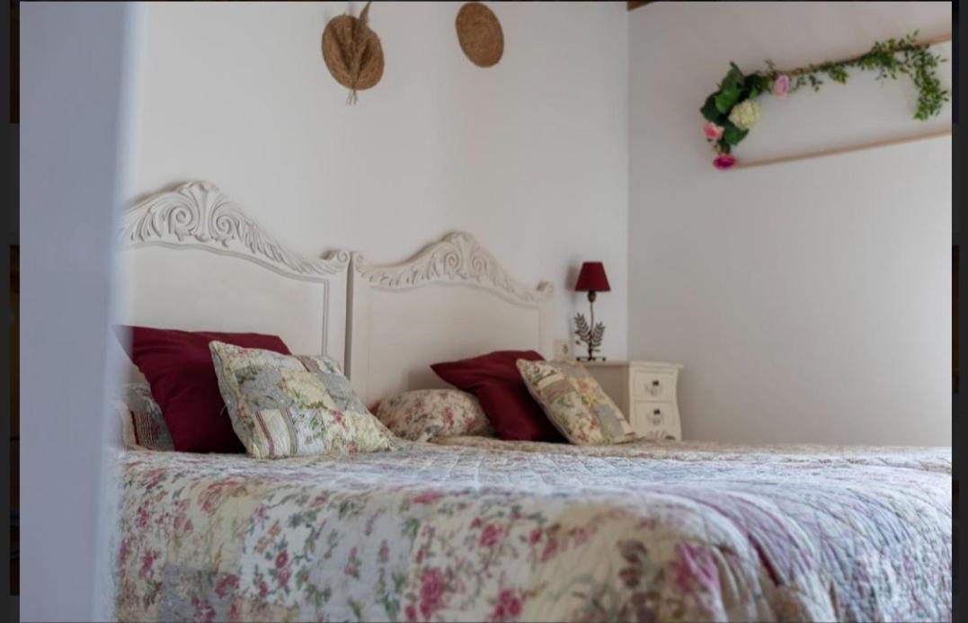 Hotel Rural En Las Cascadas De Tobera Экстерьер фото